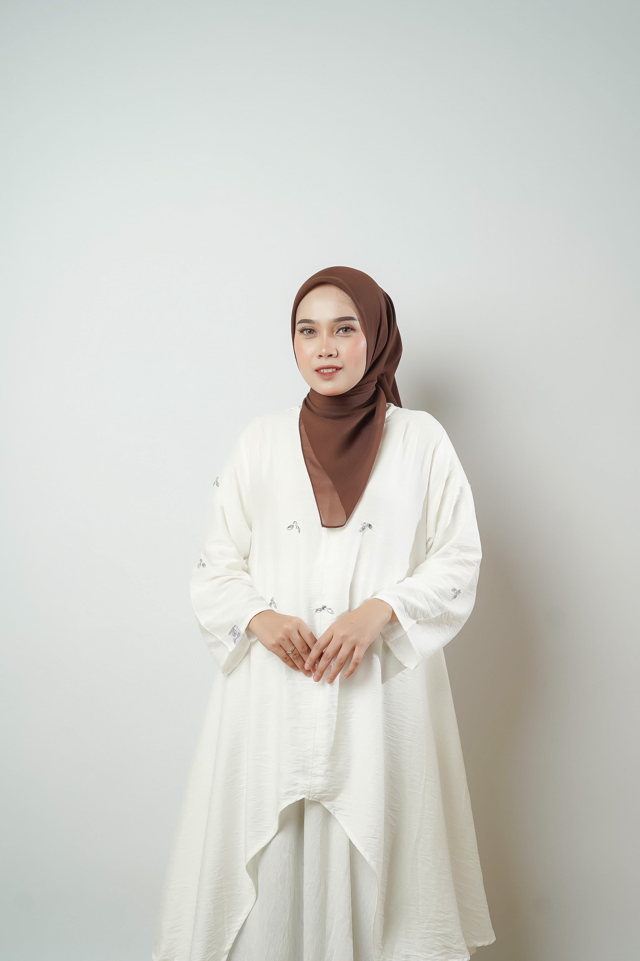 Bella Square Cappucino — Virgo Hijab